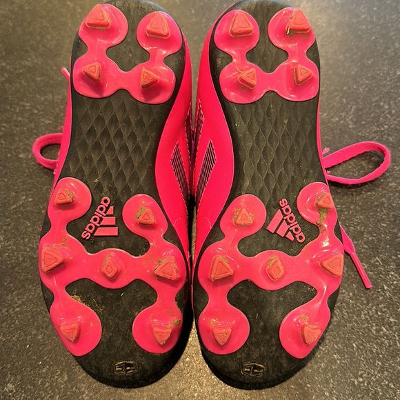 Adidas Soccer Cleats - Pink - Picture 3 of 3
